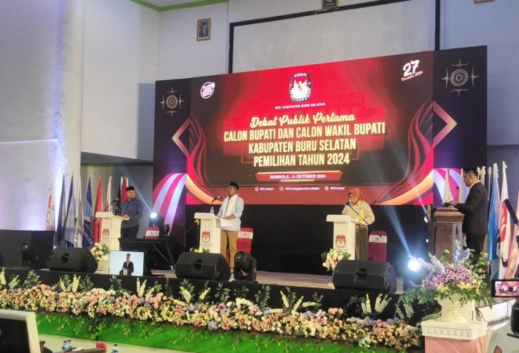 KPU Gelar Debat Tiga Paslon Bupati dan Wakil Bupati Bursel, LHM GES, Walinusa dan SAH