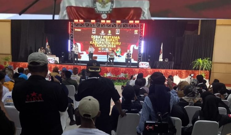 KPU Buru Sukses Gelar Debat Kandidat Tahap Pertama