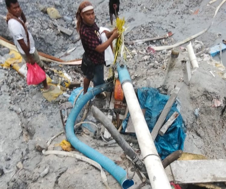 Serobot Lahan di PETI Gunung Botak, Kepala Soa dan Tokoh Adat Sasi Mesin Dompeng