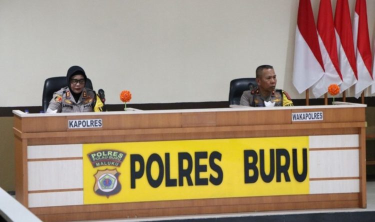 AKBP Sulastri Sukidjang Tatap Muka dengan Bhabinkamtibmas Dalam mensukseskan Program Asta Cita Presiden RI