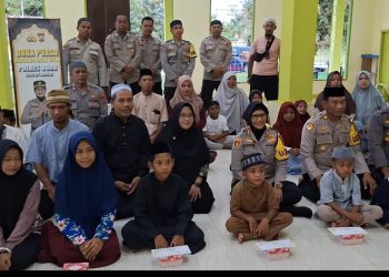 Kapolres Buru  Gelar Bukber  Anak Yatim di Pondok Pesantren Uswatun Hasanah