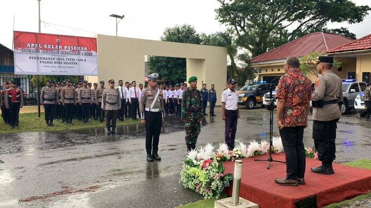 Kapolres Buru Selatan Pimpin Apel Gelar Pasukan Ops Ketupat Salawaku 2025