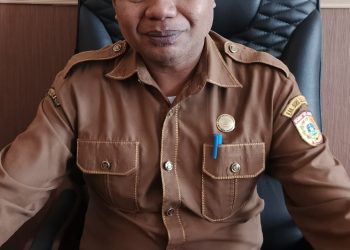 Plt Kadis Pendidkan Bursel, Mumin Tomanussa Harapkan Siswa Tetap Belajar di Rumah Saat Libur Lebaran