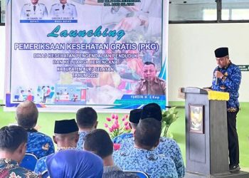 Bupati La Hamidi Resmi Melauncing Pemeriksaan Kesehatan Gratis Bagi Masyarakat