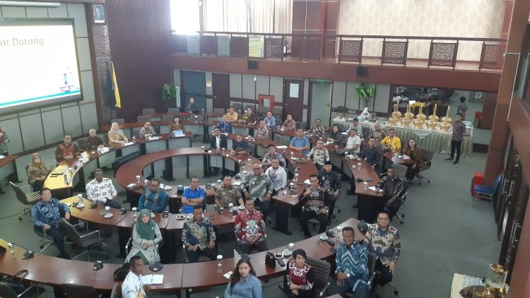 Bupati Bursel Audensi Dengan Universitas Indonesia Bahas Program Pendidikan, Beasiswa dan Riset