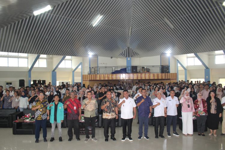 JADI NARASUMBER DALAM SEMINAR PEMBANGUNAN DAERAH, WAGUB BAHAS MALUKU INTEGRATED PORT