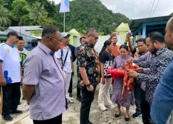 Bupati La Hamidi Luncurkan Program Pendidikan Gratis, Wujud Komitmen Berantas Anak Putus Sekolah di Bursel