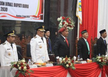 Hadiri Rapat Paripurna Penyampaian Pidato Perdana Bupati Buru, Wagub Ucapkan Selamat Bertugas dan Berkarya