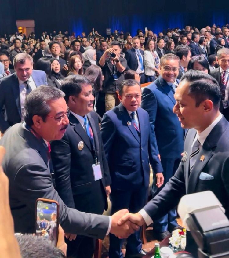 Gubernur Maluku Hendrik Lewerissa Hadiri Pembukaan ICI 2025