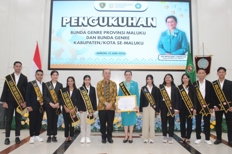 Maya Baby Lewerissa Dikukuhkan Jadi Bunda Genre Provinsi Maluku