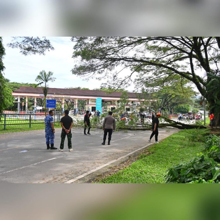 Jaga Keselamatan Masyarakat, Lanud Pattimura Laksanakan Korve Massal