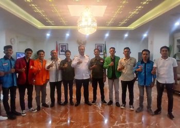 BEM-Nus Maluku Audens Bersama Gubernur, Bahas Rakorda, Ahmad Rifaldi Loilatu; Kami Berkomitmen Dukung Program Pemerintah Daerah