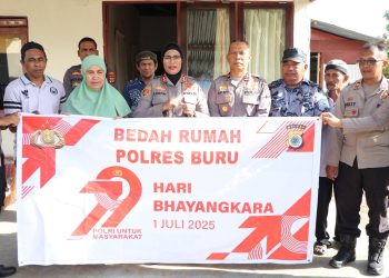 Kapolres Buru dan Bedah Rumah, Kepedulian yang Menginspirasi Jelang HUT Bhayangkara ke 79