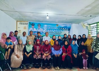 Dinas Perikanan Bersama TP PKK Bursel Gelar Sosialisasi Gemar Makan Ikan Untuk Menurunkan Stunting