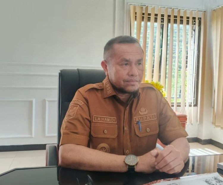 Bupati Bursel La Hamidi Telah Instruksikan Tiga OPD, Camat dan Kepala Desa Tangani Banjir di Kecamatan Ambalau