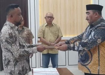 Abdul Haris Syukur Resmi Jabat Kadis PMD Kabupaten Buru
