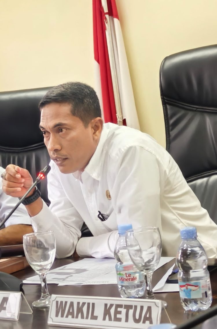 DPRD Buru Agendakan Bertemu Gubernur Maluku