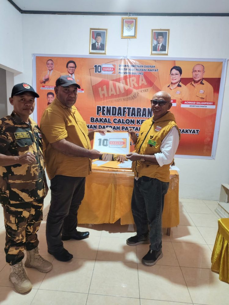 DPD Hanura Akan Gelar Musda, Eric Angkie Mengambil Formulir Pendaftaran Calon Ketua