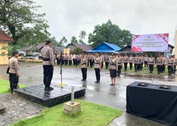 Kapolres Bursel  Andi P. Lorena  Pimpin Upacara Sertijab Kabag Ops dan penyerahan jabatan Kabag Log Polres Buru Selatan