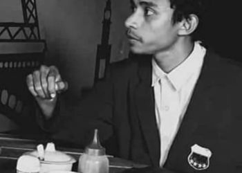 Demo FRMBS di Depan Kantor Gubernur Maluku: Drama Ulang Tahun yang Terlalu Mengada-ada