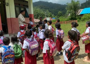 Kadis Pendidikan Bursel Kerap Melakukan kunjungan ke Beberapa Sekolah SD, SMP di Namrole