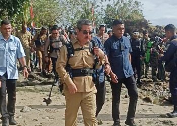 Pengibaran Merah Putih Di Laut Tulehu, Gubernur Maluku Kumandangkan Kejayaan Maritim Indonesia