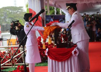 GUBERNUR MALUKU PERDANA PIMPIN UPACARA HUT RI KE-80