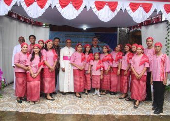 Lewerissa Harap Umat Paroki  Santa Maria Bintang Laut Jadi Contoh Yang Baik