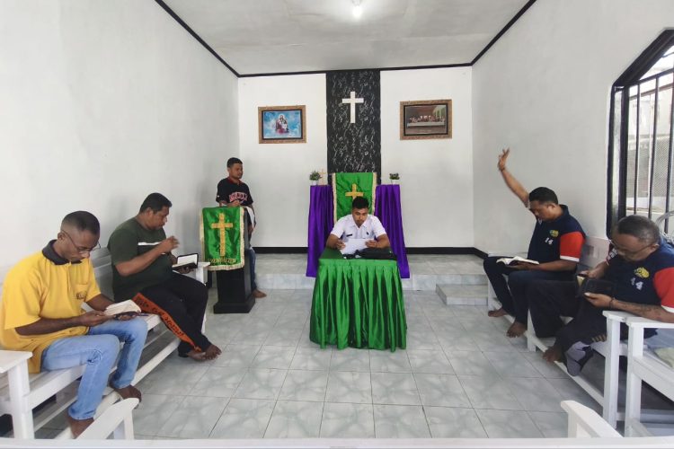 Lomba Azan dan Lomba Tangkas Buka Alkitab Warnai ‘Pekan Spiritual’ Lapas Wahai