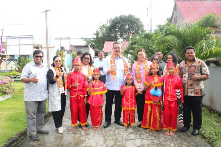 Perjalanan Panjang Gubernur Maluku Menuju Bacan: Hadir, Menyapa, dan Merajut Persaudaraan