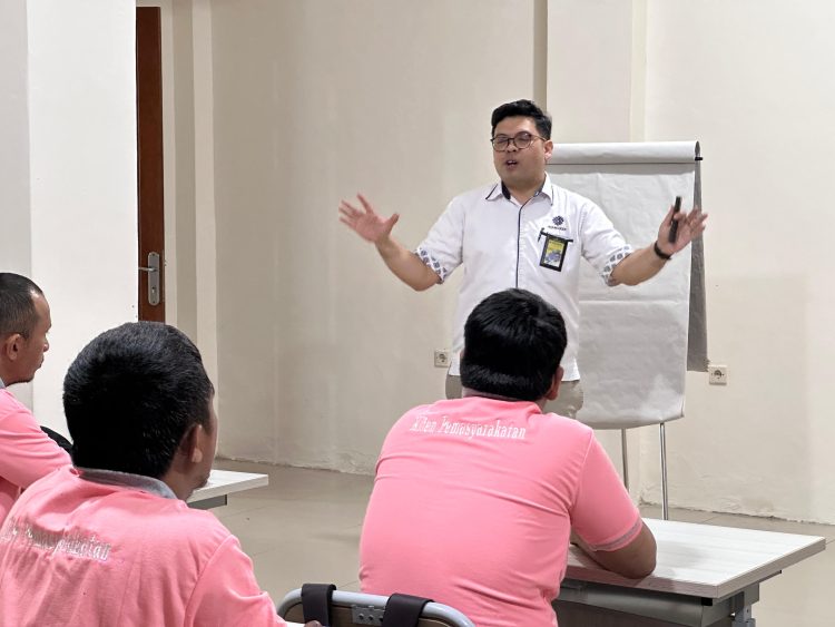 BERSAMA BPVP AMBON, KLIEN BAPAS AMBON DIBEKALI PENGETAHUAN BARISTA