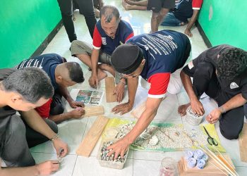 Asah Kreativitas, Warga Binaan Lapas Wahai Belajar Autodidak Kerajinan Pebble Art
