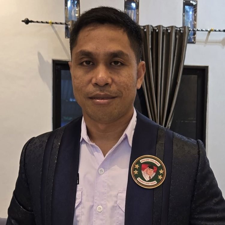 Video Viral Temuan Belatung di MBG, Ketua BRNR Bursel Sudirman Buton Tegaskan Prosedur Keamanan dan Kebersihan MBG Jadi Prioritas