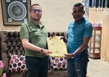 Ketua DPC GMPRI Bursel Akbar Latbual Minta Dukungan Bupati dan PLN Untuk Pemasangan Listrik Gratis Bagi Warga Tidak Mampu