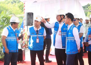 Gubernur Dampingi Wapres Gibran Tinjau BMPP Nusantara 1 di Ambon, Dorong Pemerataan Listrik 24 Jam di Maluku