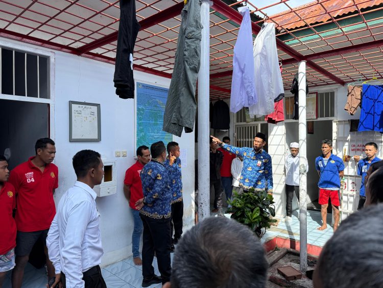 Pastikan Blok Steril Halinar, Lapas Namlea Gelar Inspeksi Dadakan
