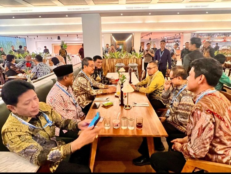 Dukung Percepatan Akses Keuangan Daerah, Bupati Bursel La Himidi Hadiri Rakornas TPAKD 2025