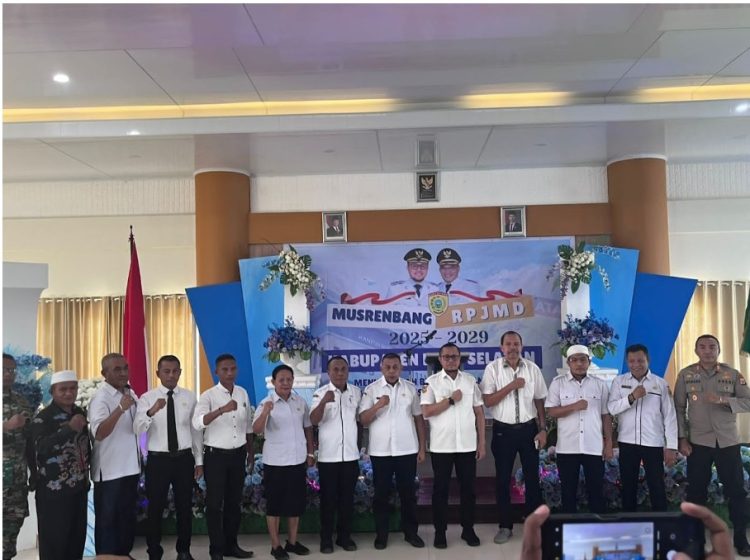 Bupati Bursel La Hamidi Buka Musrenbang RPJMD 2025–2029