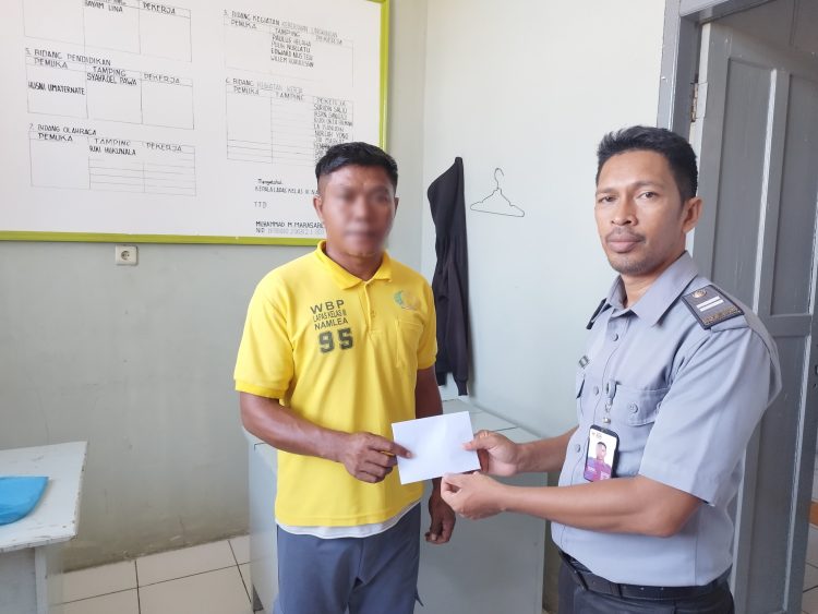 Berkah Hasil Sawi, Lapas Namlea Penuhi Hak Warga Binaan dengan Pembagian Premi