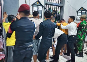 Sinergi Lapas Wahai dan Koramil 1502/05 Berbuah Manis, Razia Blok Hunian Nihil Halinar