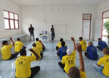 Siap Hasilkan Karya Terbaik, Warga Binaan Lapas Namlea Antusias Ikuti Pelatihan Pengelasan
