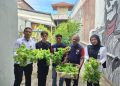 Hijaukan Dapur Lapas, Warga Binaan Lapas Wahai Konsisten Panen Tomat dan Selada Segar