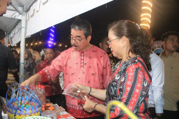 Gubernur Maluku Hendrik Lewerissa Hadiri Acara Pembukaan Banda Heritage Festival 2025