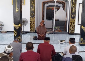 Makin Termotivasi, Warga Binaan Lapas Namlea Khusyuk Belajar Baca Tulis Al-Qur’an