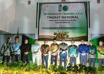 Sekjen PB HMI, Sekjen PB KAHMI dan Bupati Bursel Bersama Ketua DPRD Hadiri Intermediate Training LK2 HMI Cabang Namlea