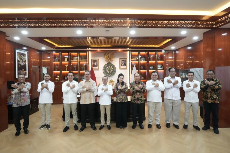 Gubernur Maluku Teken MoU, Langkah Strategis Perkuat Pelindungan Pekerja Migran