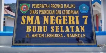 Isu Diskriminasi Mencuat, La Ampo Dinilai Belum Pantas Jadi Kepsek Definitif SMAN 7 Bursel