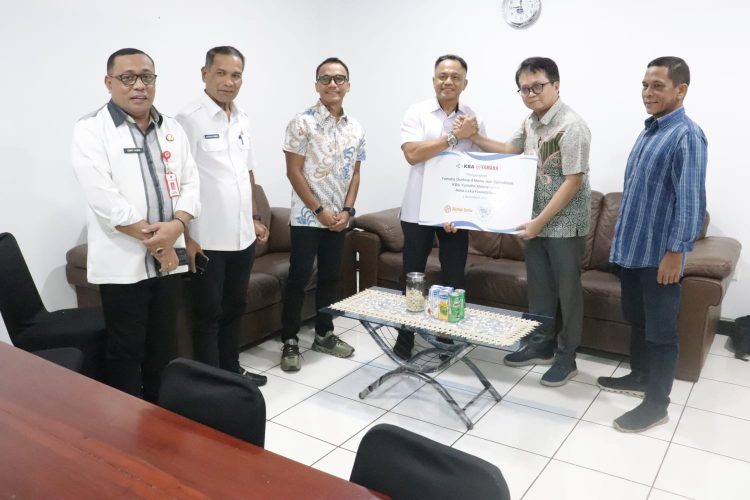 PT. KBA YAMAHA MARINE SERAHKAN BANTUAN SPEEDBOAT PERKUAT LAYANAN LITERASI DI WILAYAH KEPULAUAN