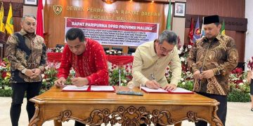 Empat Ranperda Resmi Disahkan, DPRD Provinsi Maluku Tetapkan Perda Baru