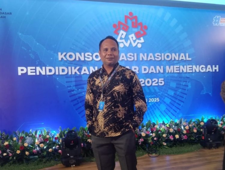 Hardiknas 2025 Momentum Dorong Pendidikan Bermutu dan Berkeadilan di Buru Selatan